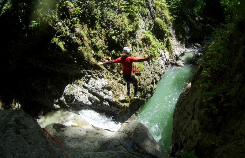 canyoning annecy montmin