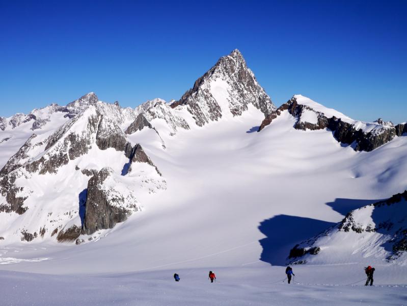Raid à ski en Suisse