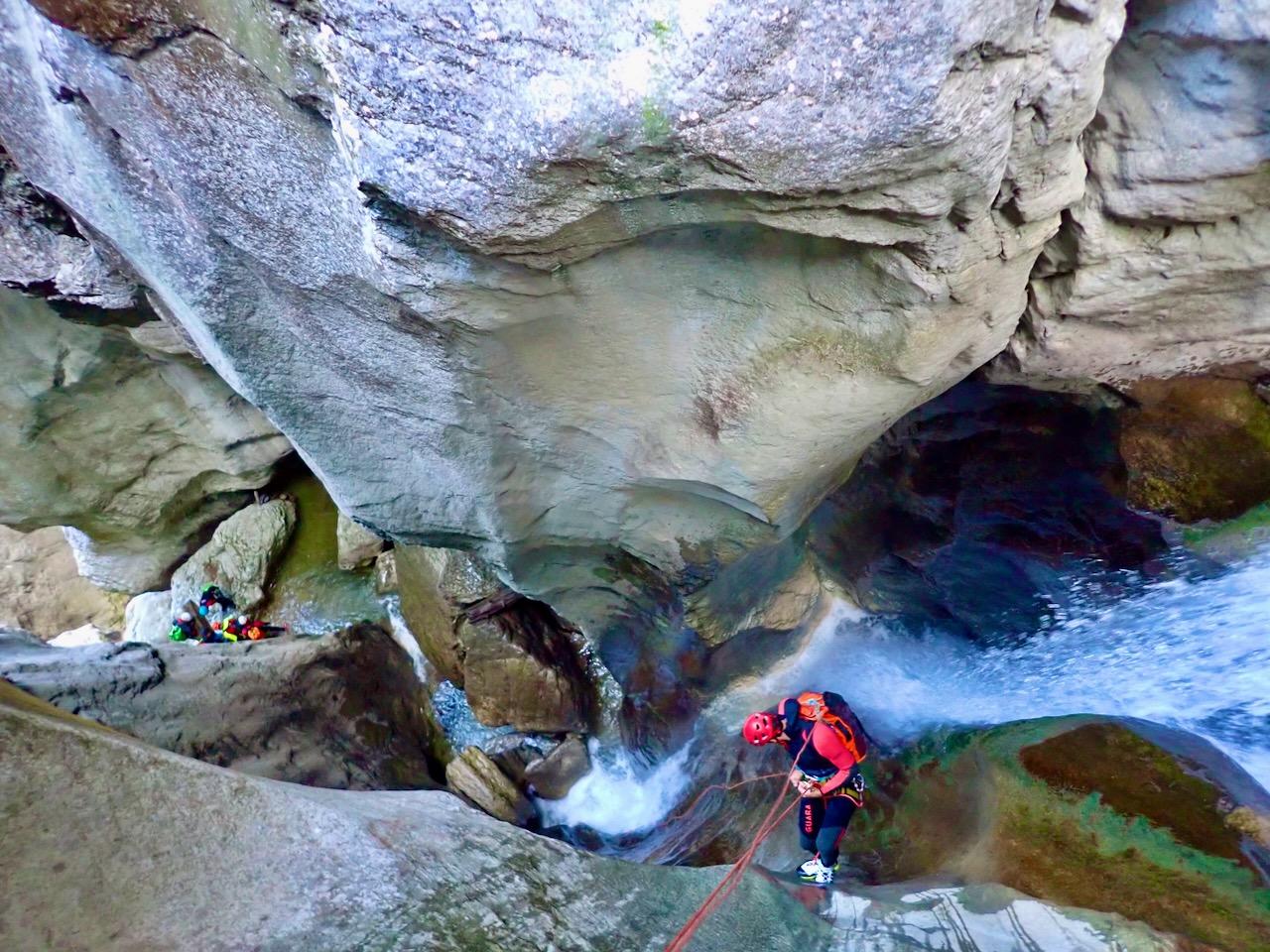 guide canyoning albertville